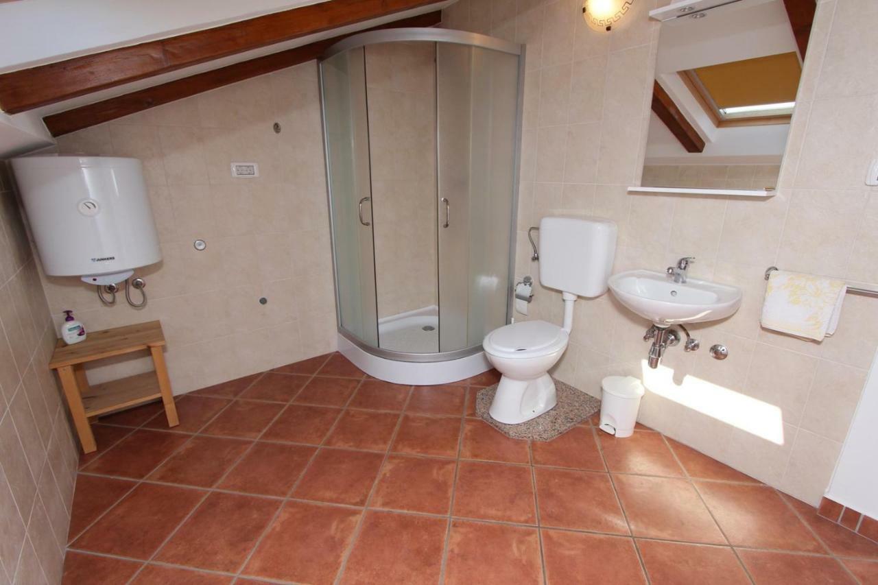 Apartments Elida Rovinj Bagian luar foto