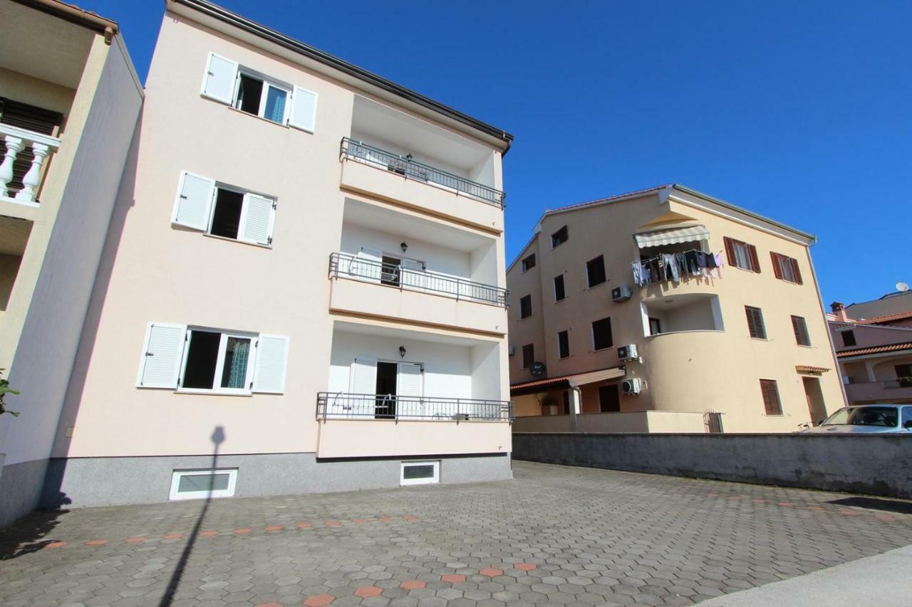 Apartments Elida Rovinj Bagian luar foto