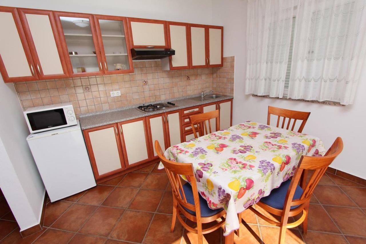 Apartments Elida Rovinj Bagian luar foto