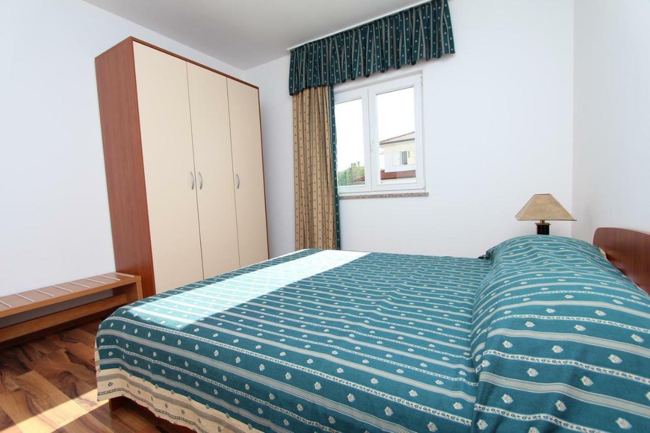 Apartments Elida Rovinj Bagian luar foto