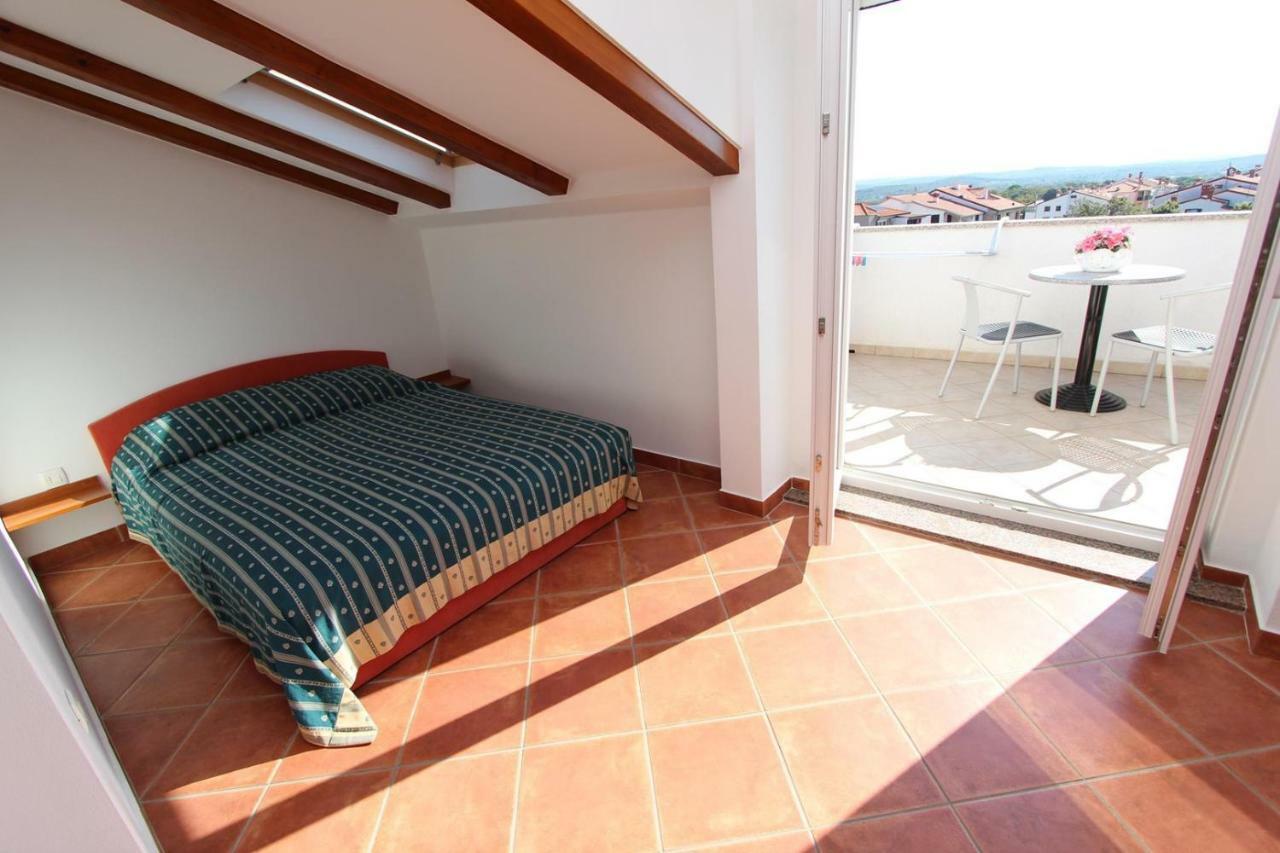 Apartments Elida Rovinj Bagian luar foto